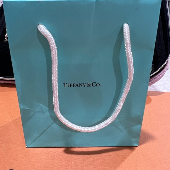 Tiffany & Co 925 necklace 34 in - Picture 7 of 8